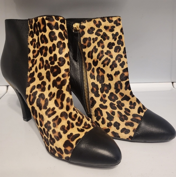 Boots - Picture 2 of 3